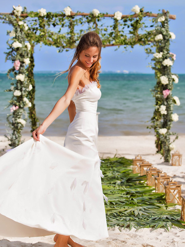 Fly me to the moon wedding packages cancun