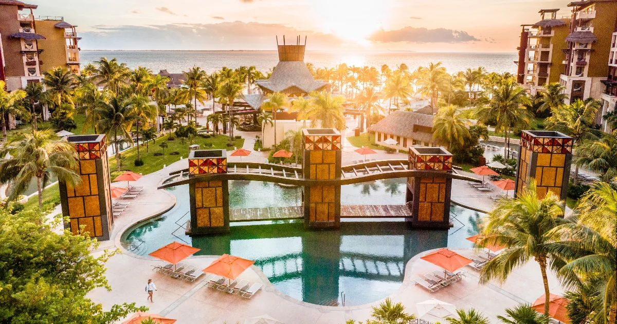 Aerial view of Villa del Palmar Cancun