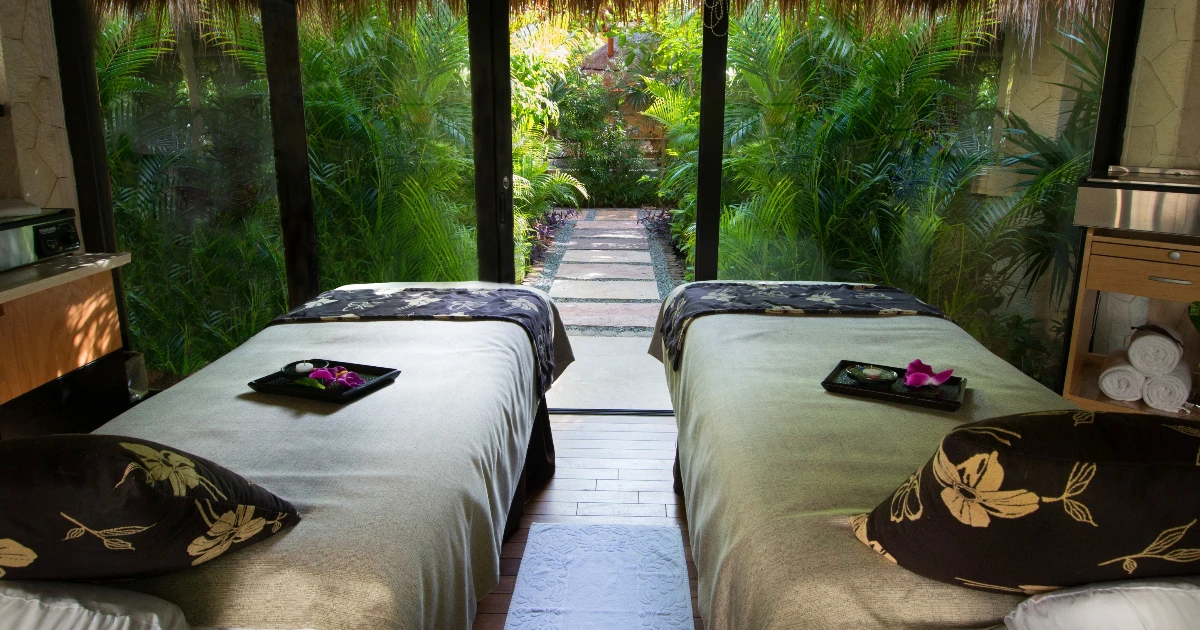 Private treatment cabin at Village Spa, Villa del Palmar Cancun.