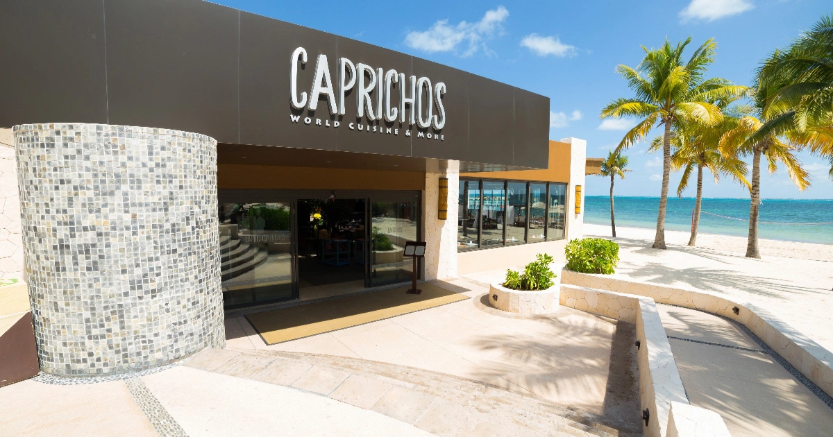Caprichos Buffet restaurant at Villa del Palmar Cancun.