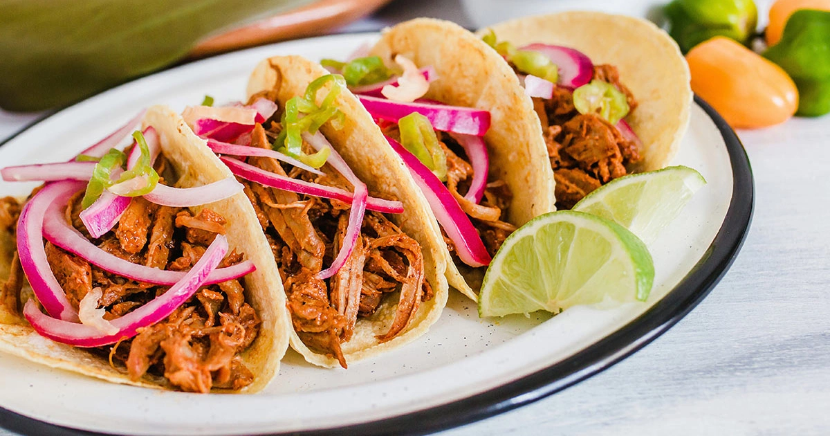 Tacos de cochinita pibil