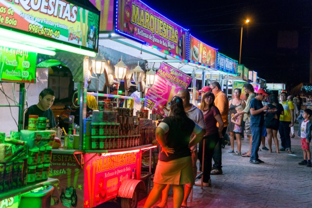 Eating on the streets of Mexico - How to Avoid Getting Sick in Mexico