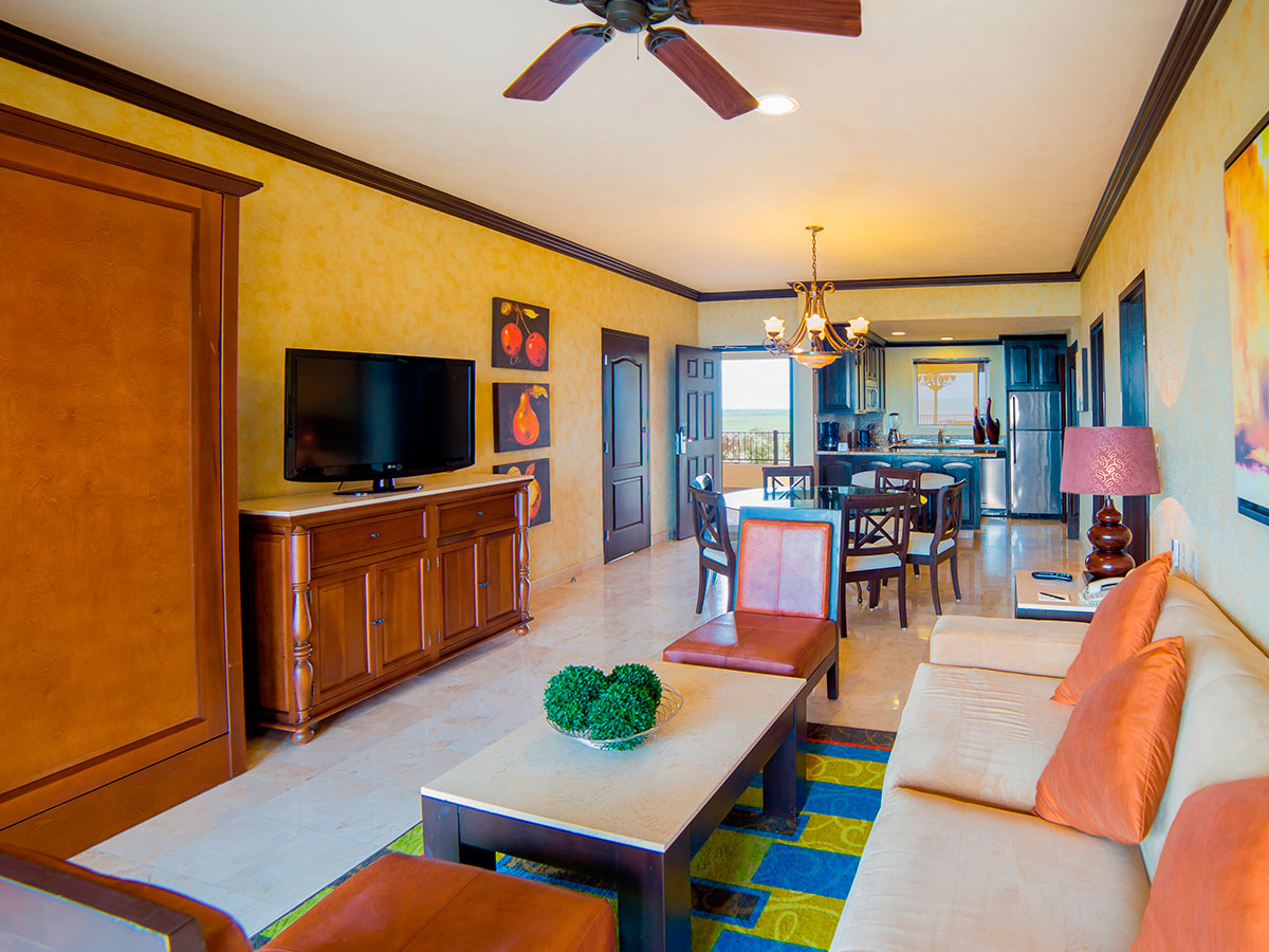 Cancun's Best Suite for Families