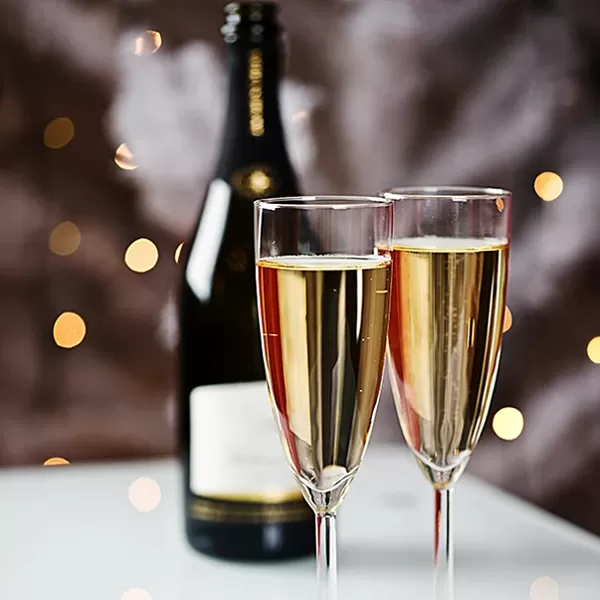 One Bottle of Moët & Chandon Upon Arrival
