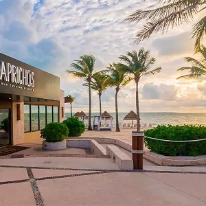 Caprichos Restaurant Villa del Palmar Cancun