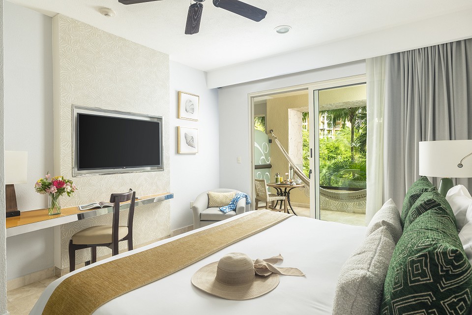 king size bedroom