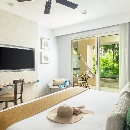 Deluxe Garden View Family Suite