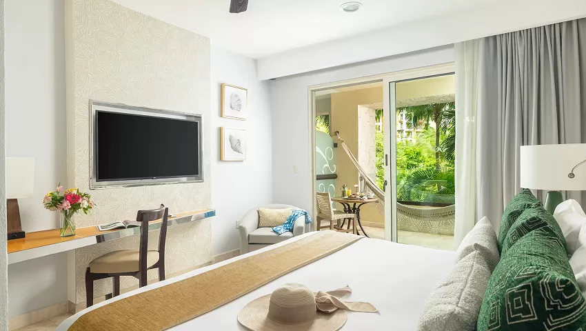 Villa del Palmar Cancun feature suite thumbnail