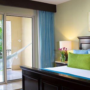 one bedroom garden view