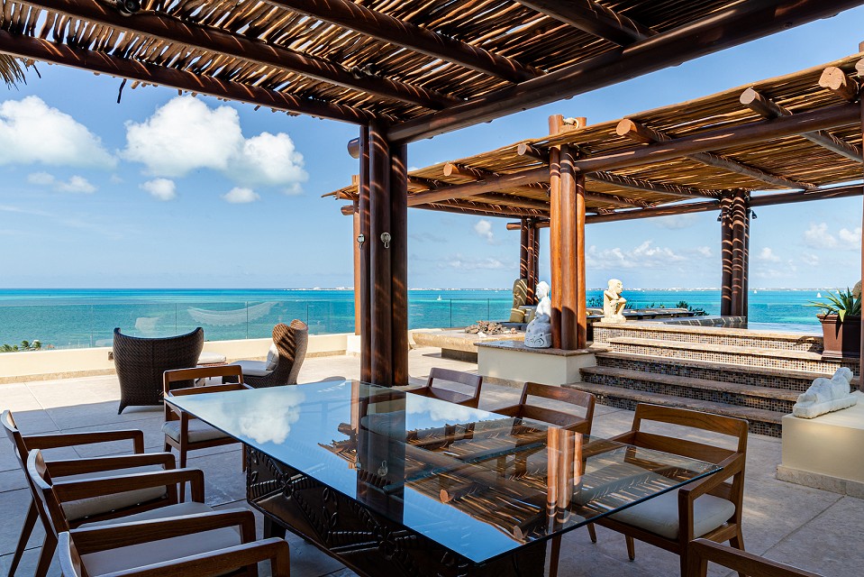 grand penthouse private terrace with jacuzzi
