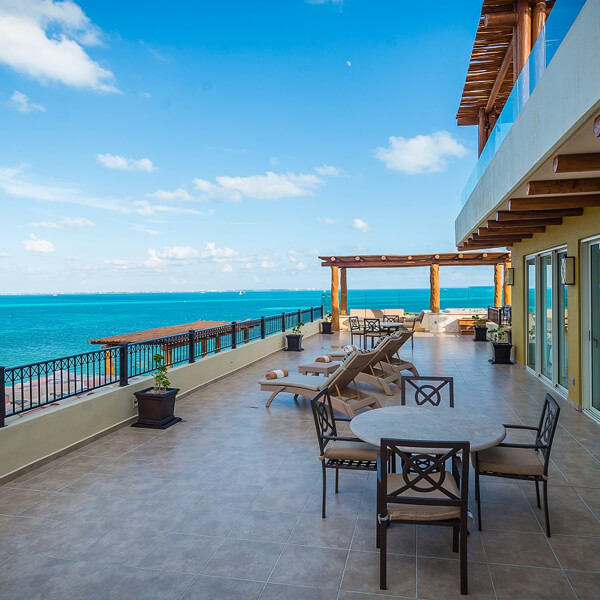 Terrace Three Bedroom Penthouse Villa del Palmar Cancun