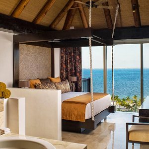 Master Bedroom Reidential Loft Villa del Palmar Cancún