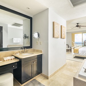 One Bedroom Suite Ocean View